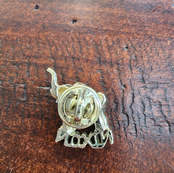 Vintage Nixon Pin - Picture 2 of 3